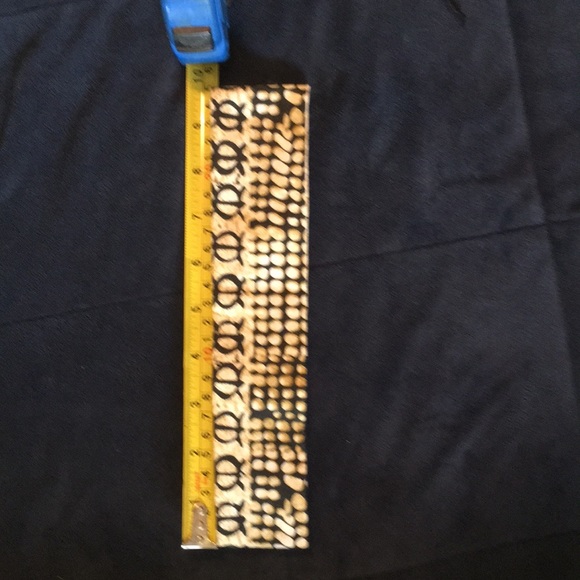 Handmade headband in Rwanda, Africa! - Picture 3 of 4